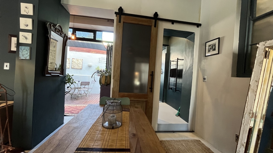 1 Bedroom Property for Sale in Kalk Bay Western Cape